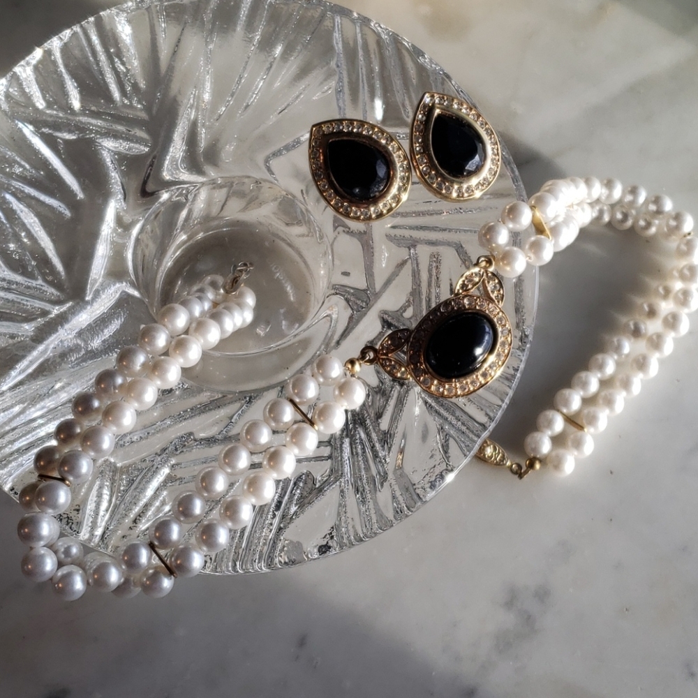 Vintage Pearls and Jewelry Choker/Earrings Set
